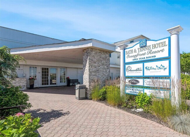 Building Photo - 231 Dune Rd