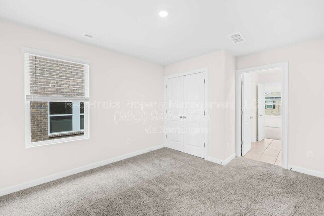 Building Photo - 1225 Colgher St