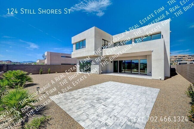 Building Photo - 124 Still Shrs St