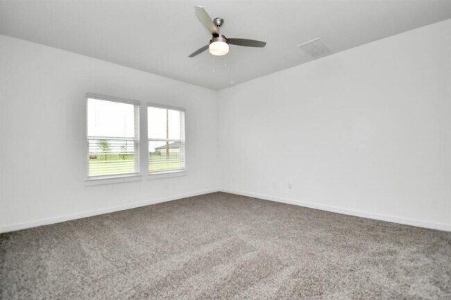 Building Photo - 3843 Pierce Pl Ln