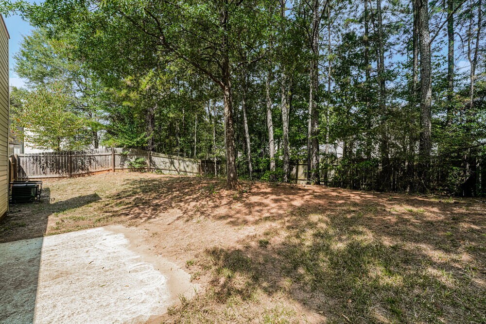 Building Photo - 2404 Rambling Way