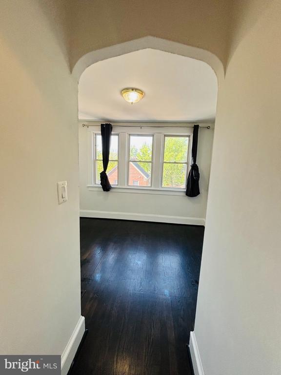 Building Photo - 1397 Sheridan St NW