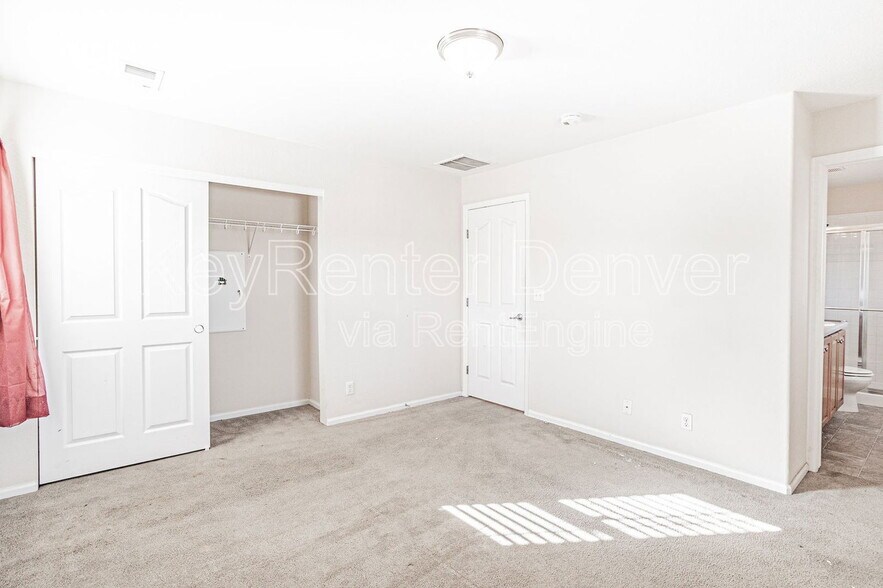 Building Photo - 1191 S Richfield St