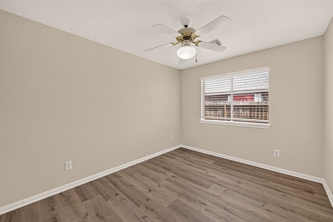 Building Photo - 19126 Rebel Yell Dr