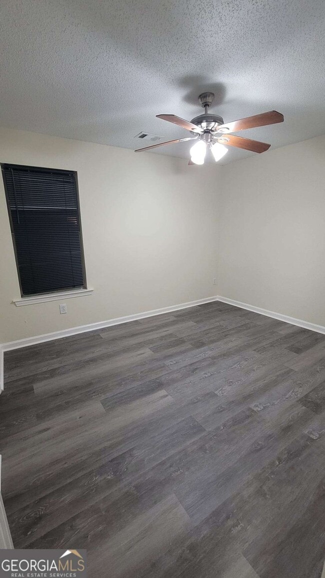 Building Photo - 6018 Creekerton Blvd