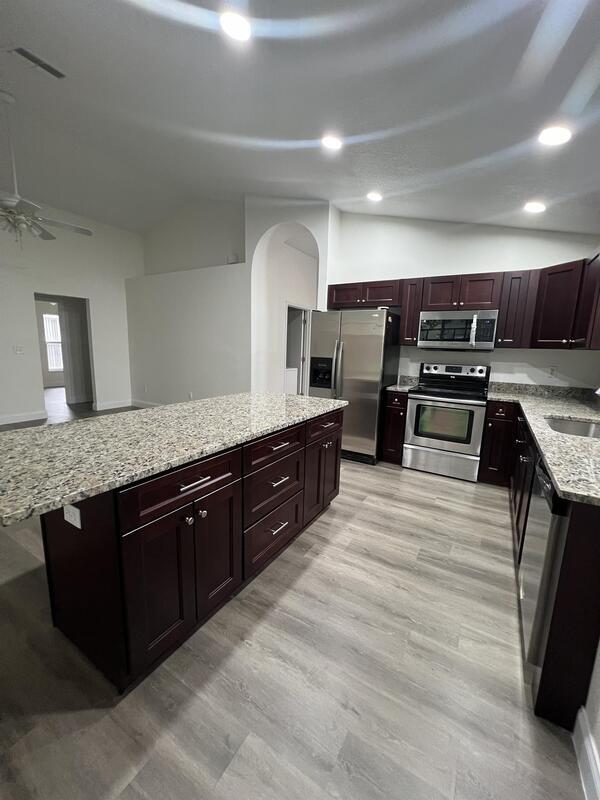 Building Photo - 1665 Slash Pine Pl