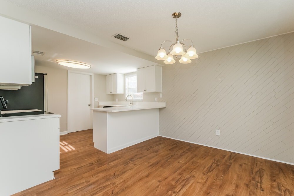 Building Photo - 6403 Reef Cir