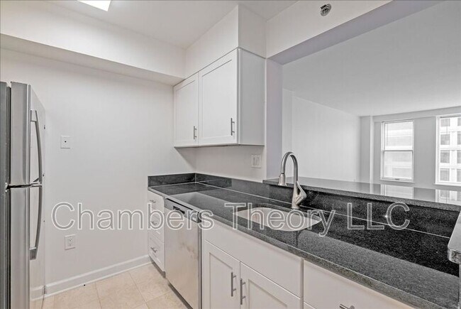 Building Photo - 601 Pennsylvania Ave NW