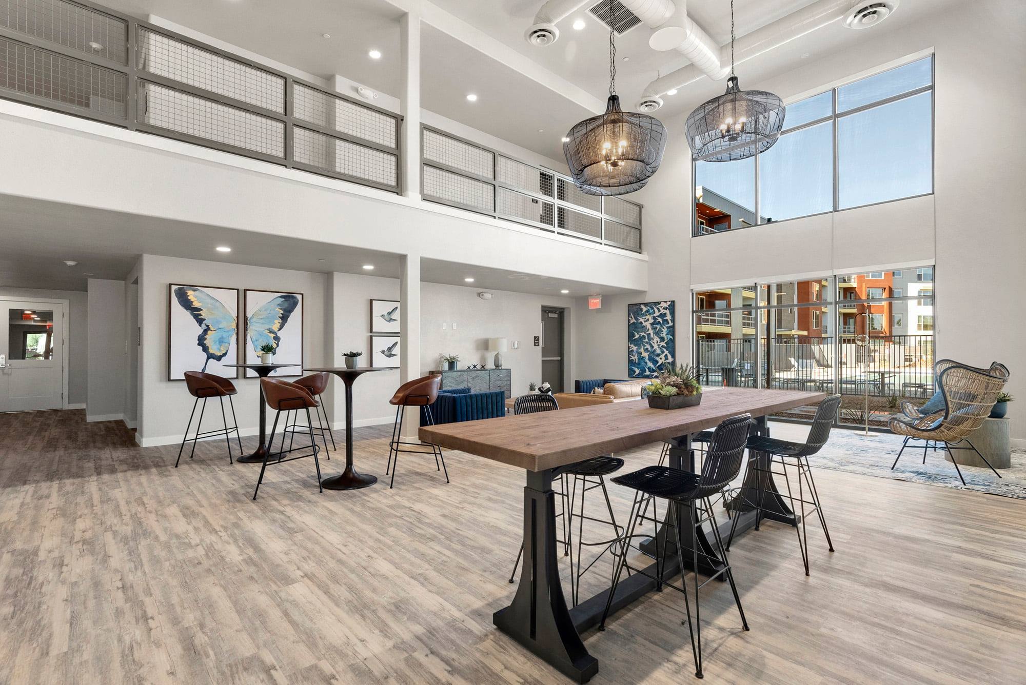 Building Photo - 1980 E Broadway Rd