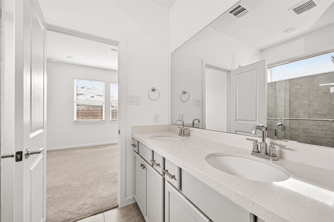 Building Photo - 21815 White Bellflower Ln