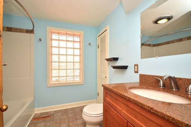 Building Photo - Downtown Federal Hill Location, historic 2...