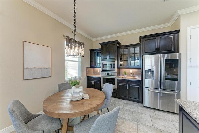 Building Photo - 4789 Vasca Dr