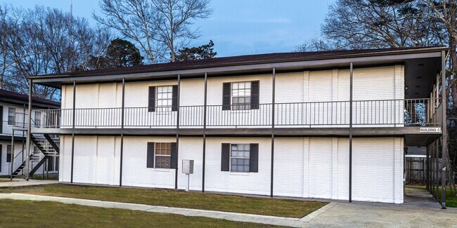 Building Photo - Ashwood Apartment Homes