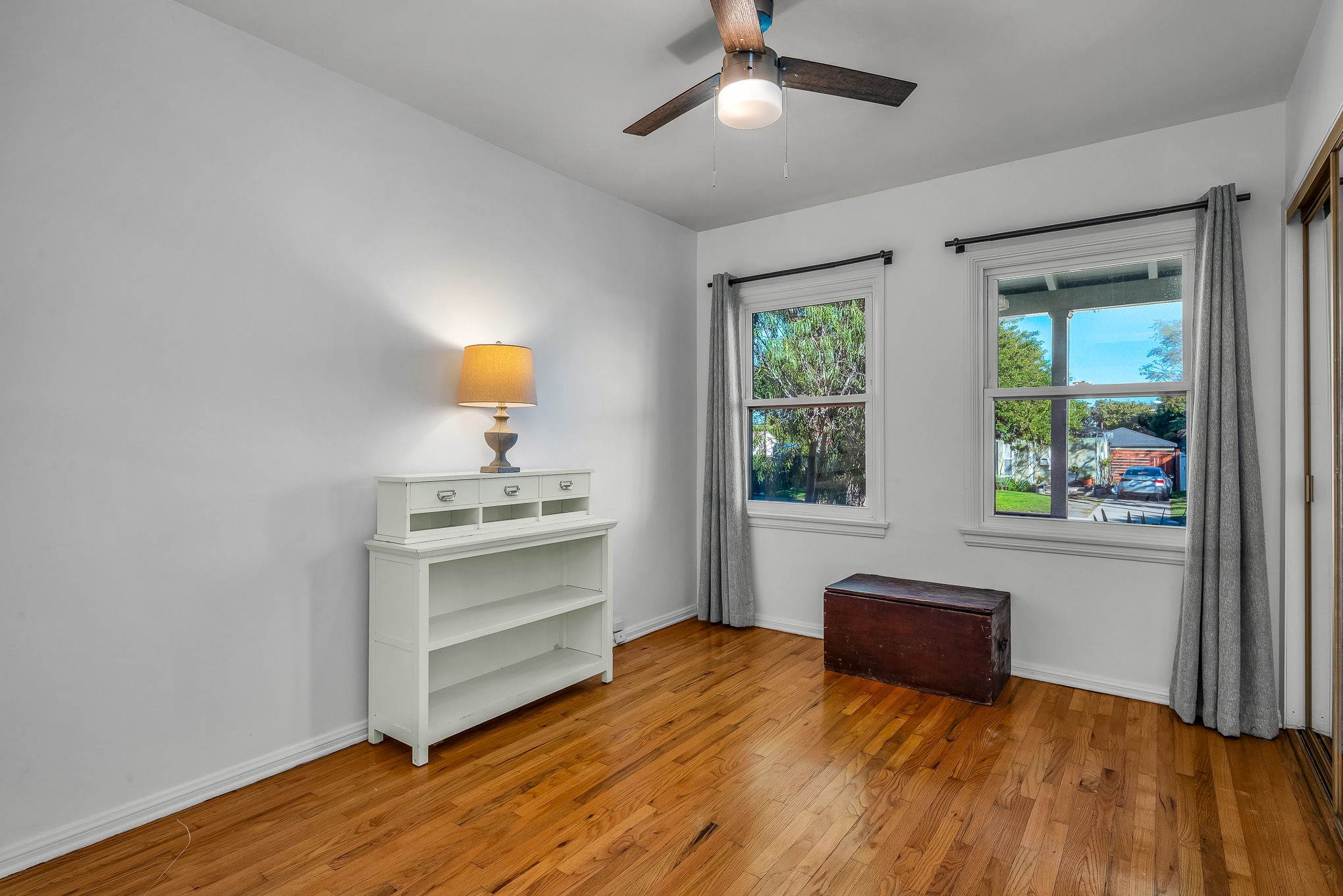 Building Photo - 8207 Stewart Ave