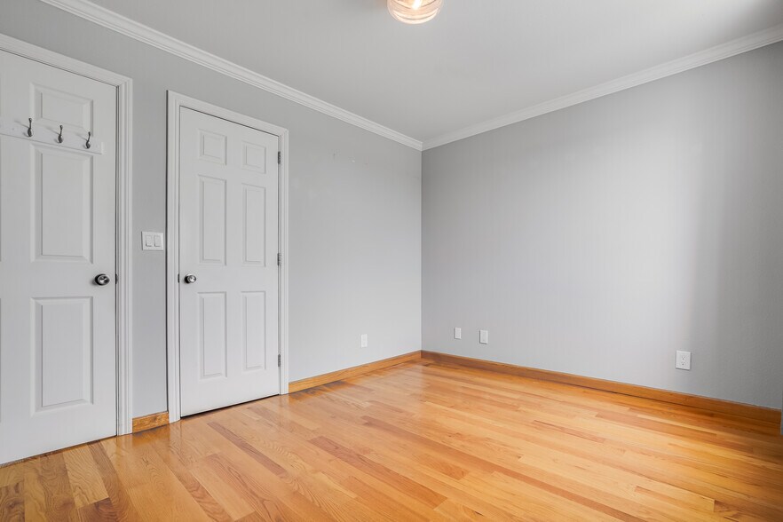 Bedroom 2 - 1193 Laurel St