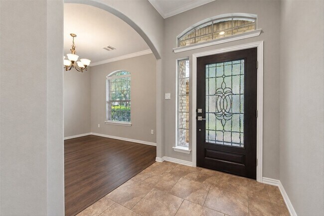 Building Photo - 42 Black Swan Ct
