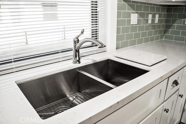 Building Photo - 545 N Olive St