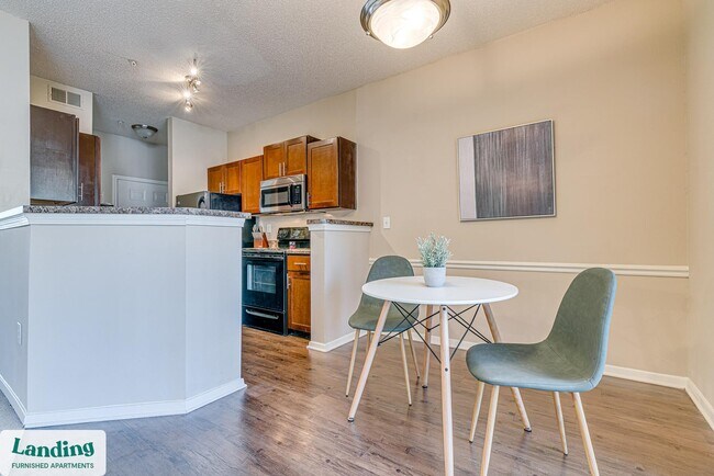 Building Photo - 7865 Grove Ct W