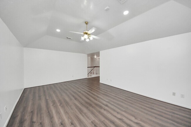 Building Photo - 3138 Waters View Dr