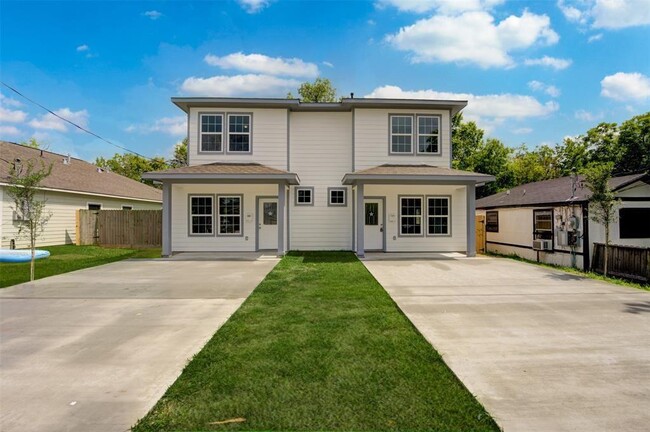 Primary Photo - 4434 Knoxville St