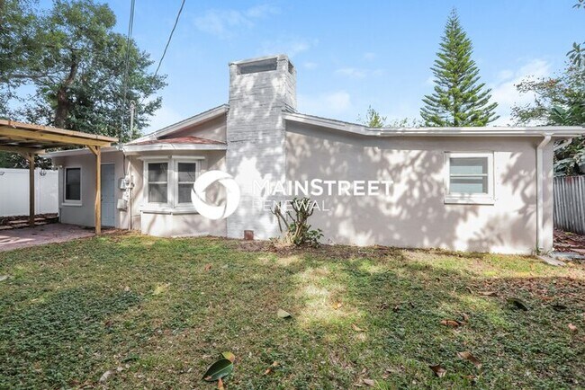 Building Photo - 3 Bedroom Pet-Friendly Home in Clearwater, FL with Main Street Renewal