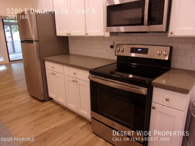 Building Photo - 5280 Diamond Dr