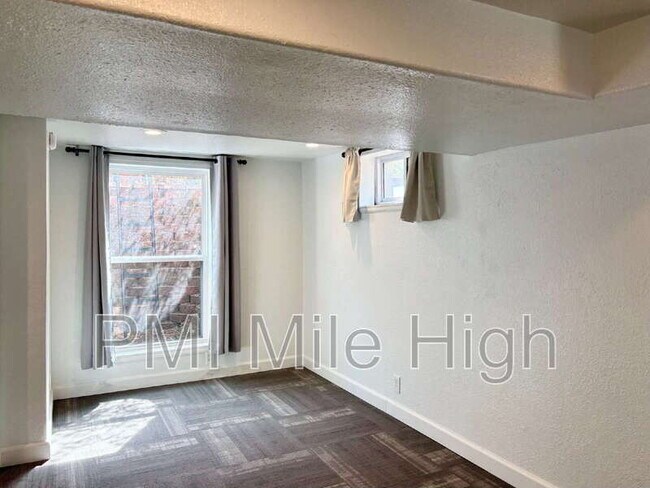 Building Photo - 7221 Canosa Ct