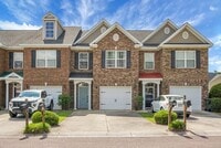 Building Photo - 3 bedroom, 2.5 Townhome