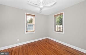 Building Photo - 504 Sharpley Ln