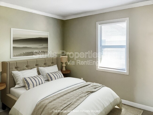 Building Photo - 414 Hermitage Dr