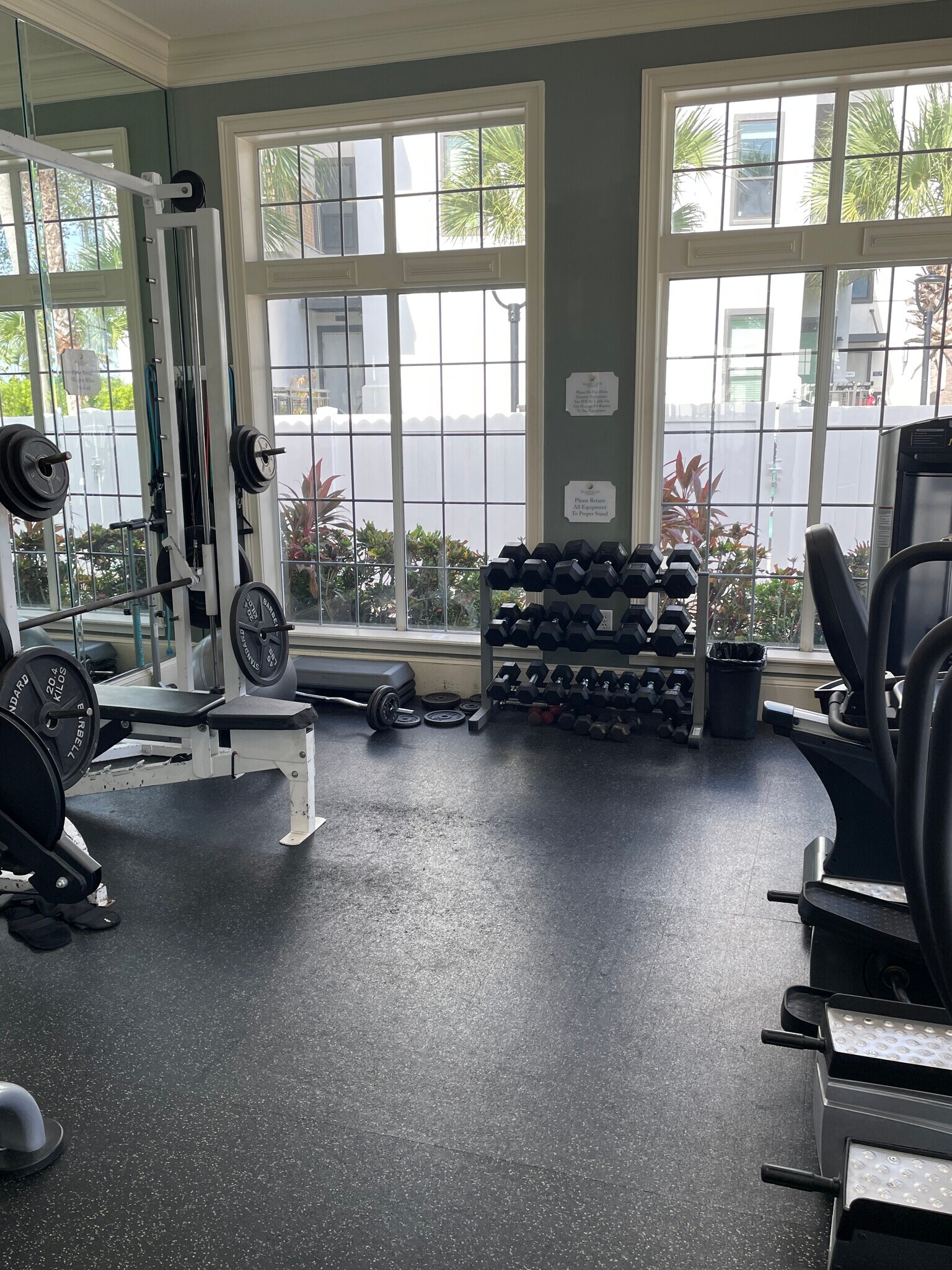 Building Photo - 5302 Bay Club Cir