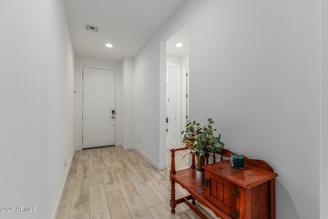 Building Photo - 3347 S 156th Ave