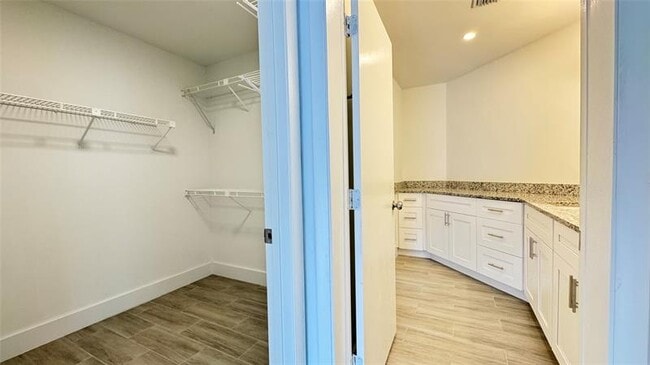 Building Photo - 3700 NW 19th St