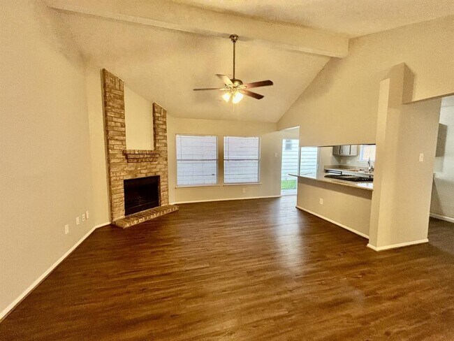 Building Photo - 9219 Goodmeadow Dr