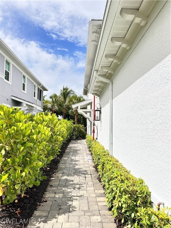 Building Photo - 2646 Seychelles Cir
