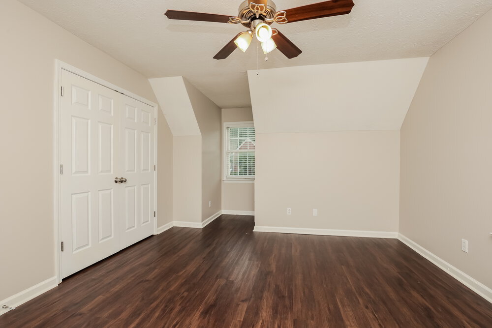 Building Photo - 410 Williamsport Dr
