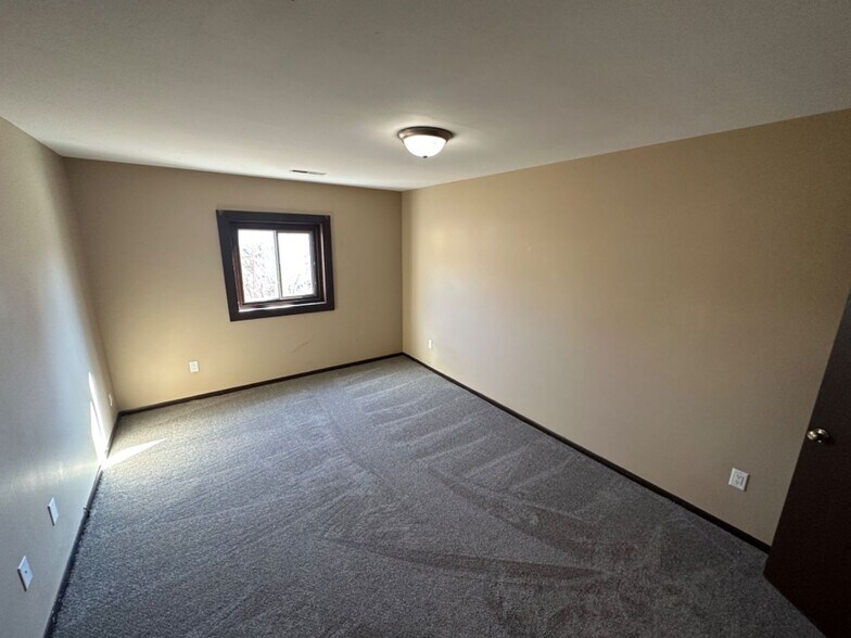 Building Photo - 7601 W Donna Ct