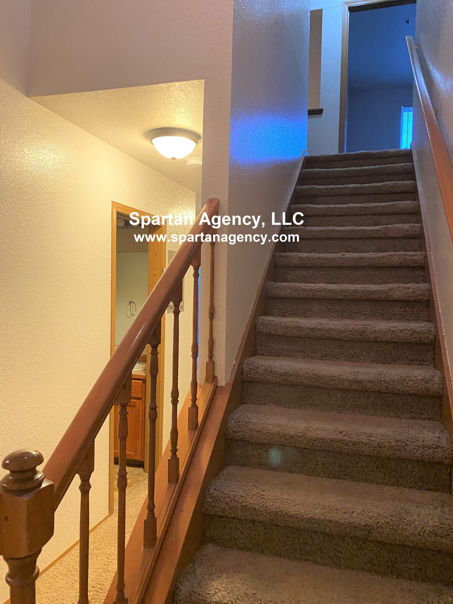 Building Photo - 131 23rd Ave SE