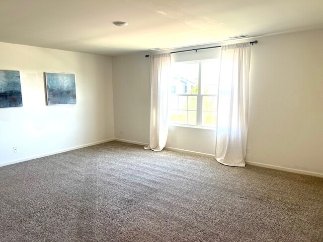 Building Photo - 1735 Bayberry Ln