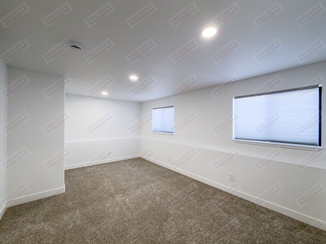 Building Photo - Completely remodeled home!