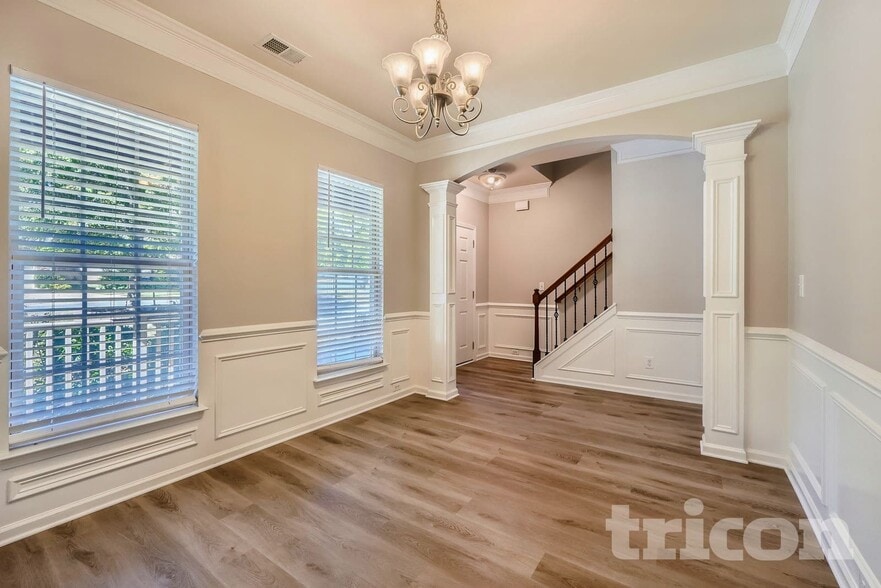 Building Photo - 10719 Cove Point Drive