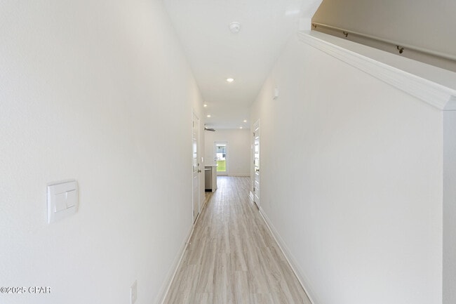 Building Photo - 167 Ellery Ln