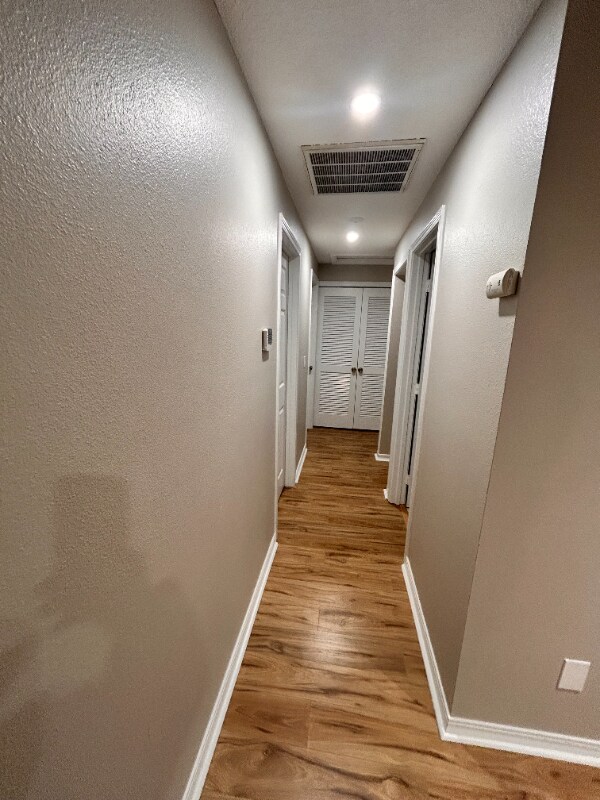 Building Photo - 6060 SW 170th Ave