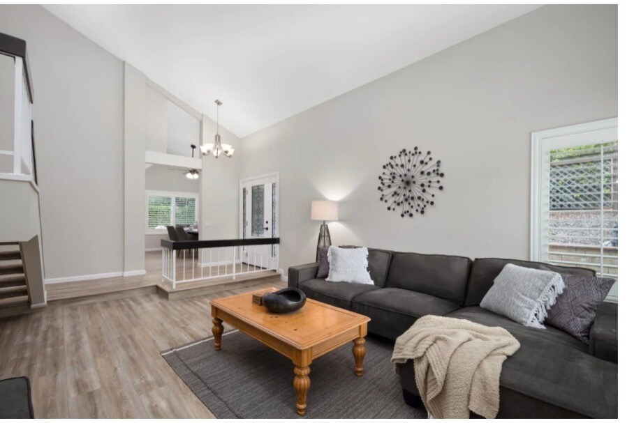 Building Photo - 24641 Ashland Dr