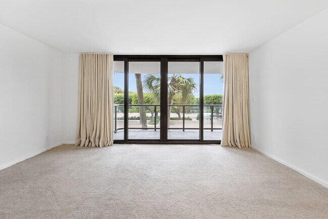 Building Photo - 3440 S Ocean Blvd