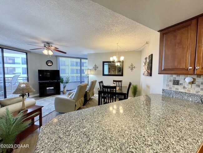 Building Photo - Furnished Oceanview 2 Bed, 2 Bath Condo – Available Now!