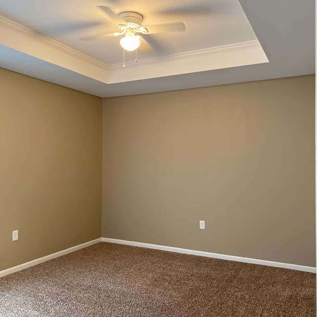 Building Photo - 613A W Market St