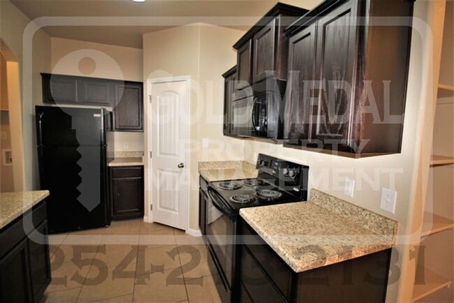 Building Photo - 4505 Cambridge Dr