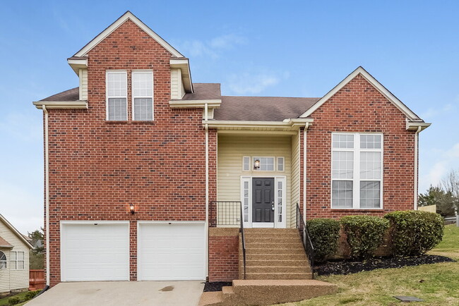 Building Photo - 700 Leadenhall Ct