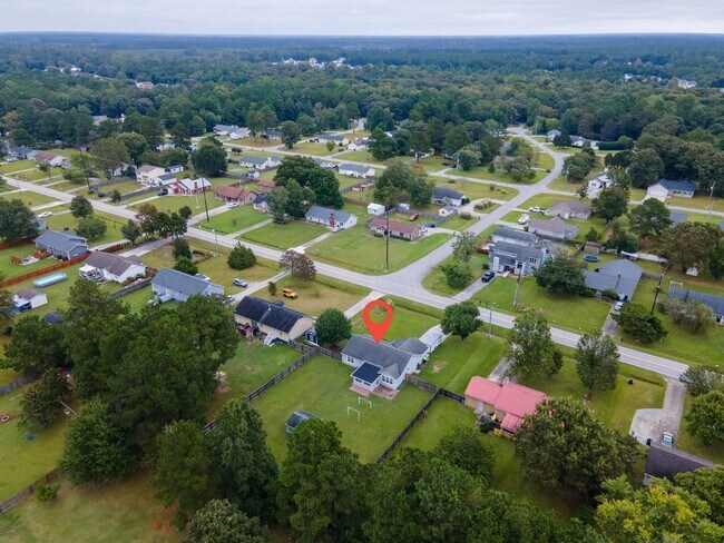 Building Photo - 295 Riggs Rd